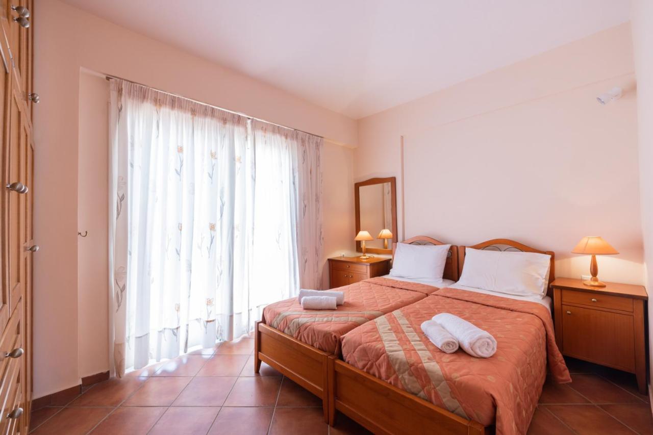 Bisti Guesthouse Ermioni Exterior photo